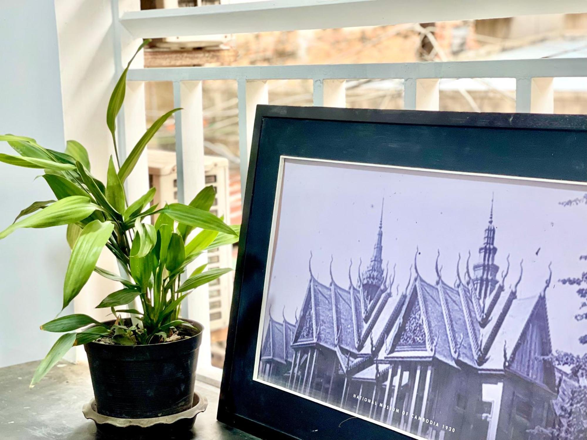 Rs Central Apartments - 200M To Royal Palace プノンペン エクステリア 写真